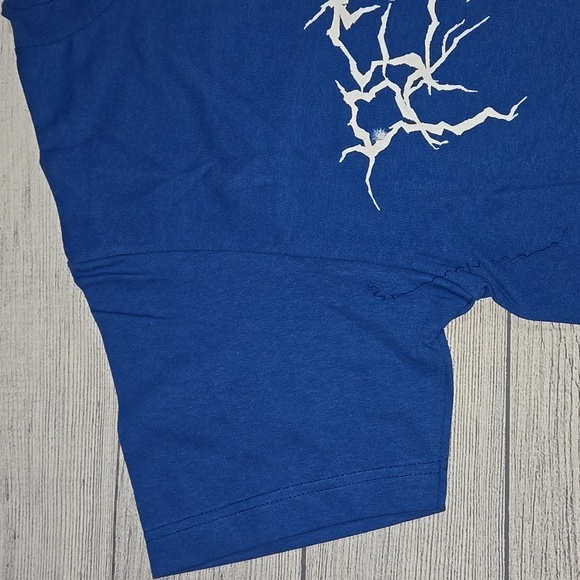 Revenge Men's Lightning Angel T-Shirt Blue Size M NWT - Picture 4 of 12